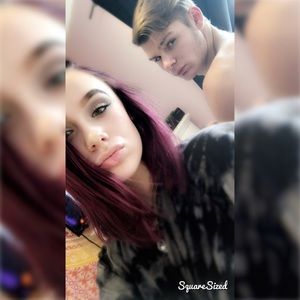 Meet your Posher, Devin